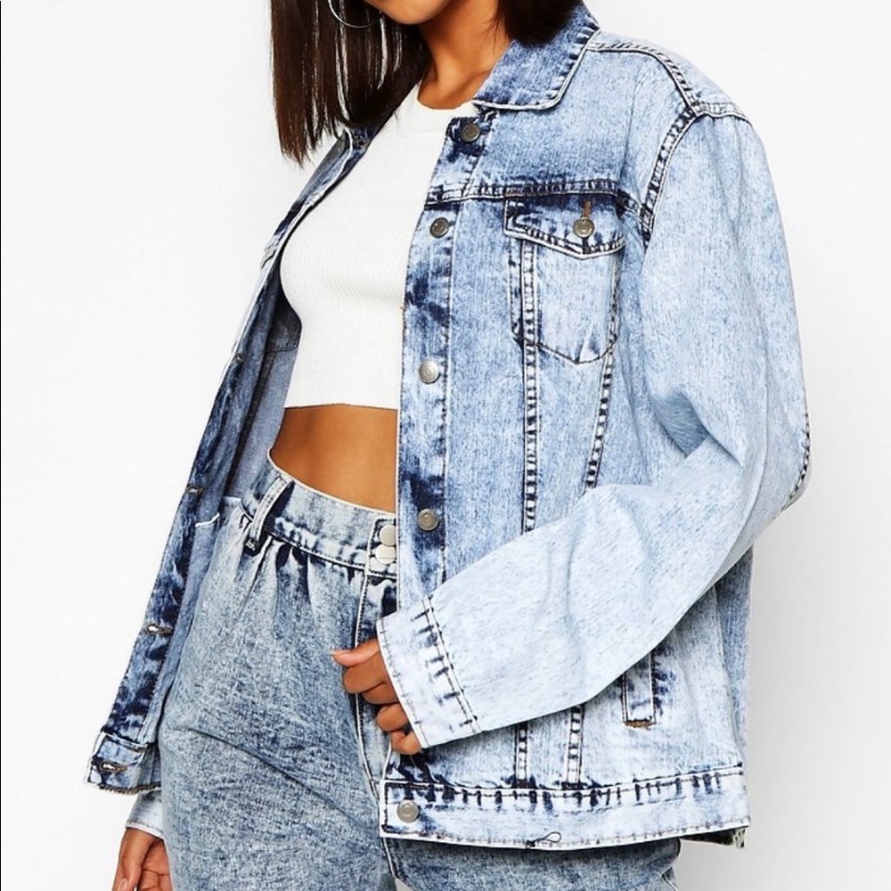 Oversized denim acid wash jean jacket